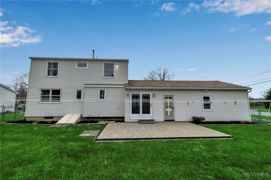 5003 Clarice Drive, Hamburg, New York 14075, Hamburg, New York 14075, 4 Bedrooms Bedrooms, 8 Rooms Rooms,1 BathroomBathrooms,Residential,Closed,5003 Clarice Drive, Hamburg, New York 14075,0,B1601003