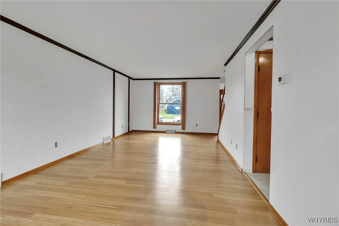 5003 Clarice Drive, Hamburg, New York 14075, Hamburg, New York 14075, 4 Bedrooms Bedrooms, 8 Rooms Rooms,1 BathroomBathrooms,Residential,Closed,5003 Clarice Drive, Hamburg, New York 14075,0,B1601003