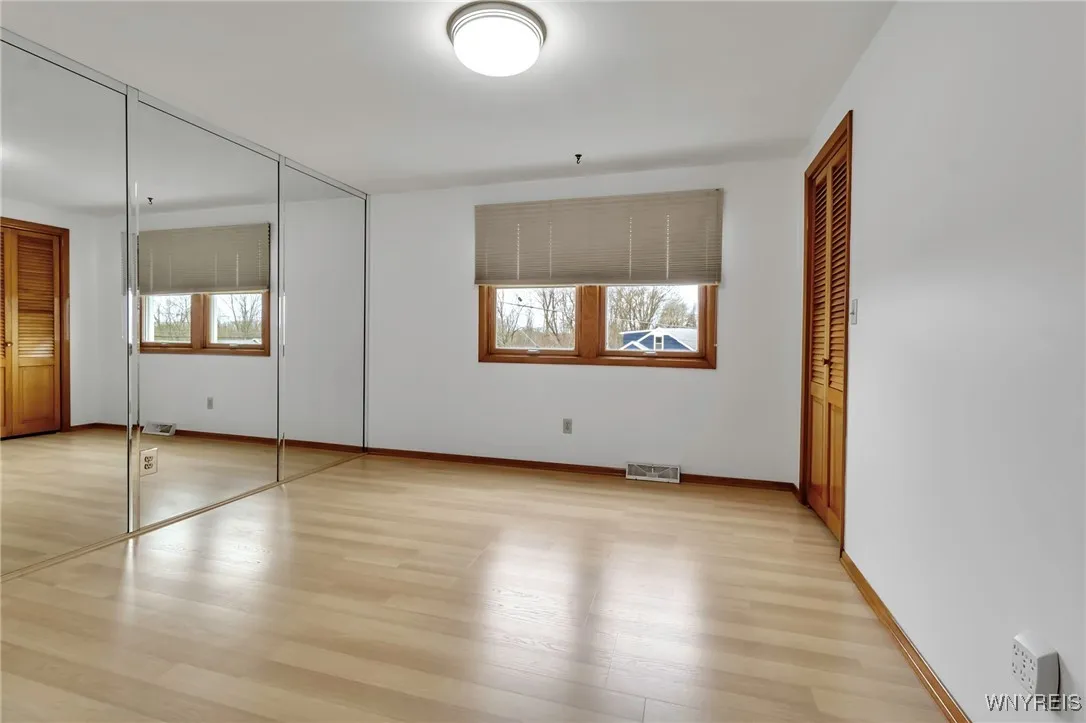 5003 Clarice Drive, Hamburg, New York 14075, Hamburg, New York 14075, 4 Bedrooms Bedrooms, 8 Rooms Rooms,1 BathroomBathrooms,Residential,Closed,5003 Clarice Drive, Hamburg, New York 14075,0,B1601003