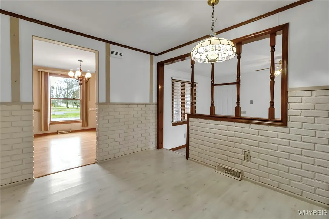 5003 Clarice Drive, Hamburg, New York 14075, Hamburg, New York 14075, 4 Bedrooms Bedrooms, 8 Rooms Rooms,1 BathroomBathrooms,Residential,Closed,5003 Clarice Drive, Hamburg, New York 14075,0,B1601003