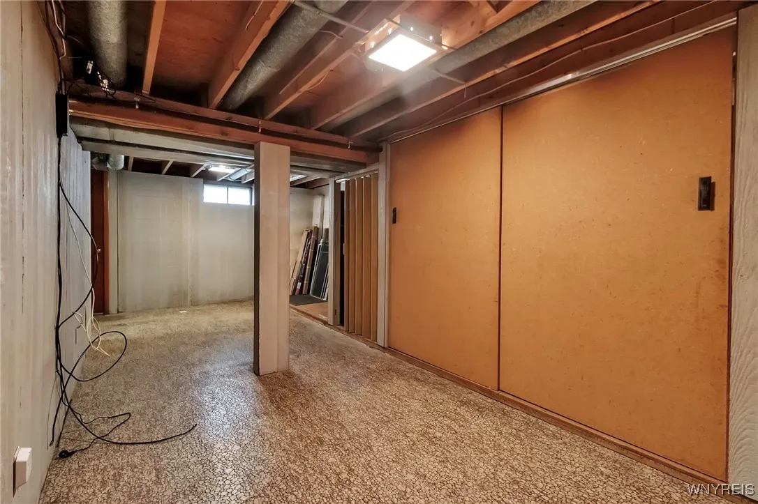 5003 Clarice Drive, Hamburg, New York 14075, Hamburg, New York 14075, 4 Bedrooms Bedrooms, 8 Rooms Rooms,1 BathroomBathrooms,Residential,Closed,5003 Clarice Drive, Hamburg, New York 14075,0,B1601003