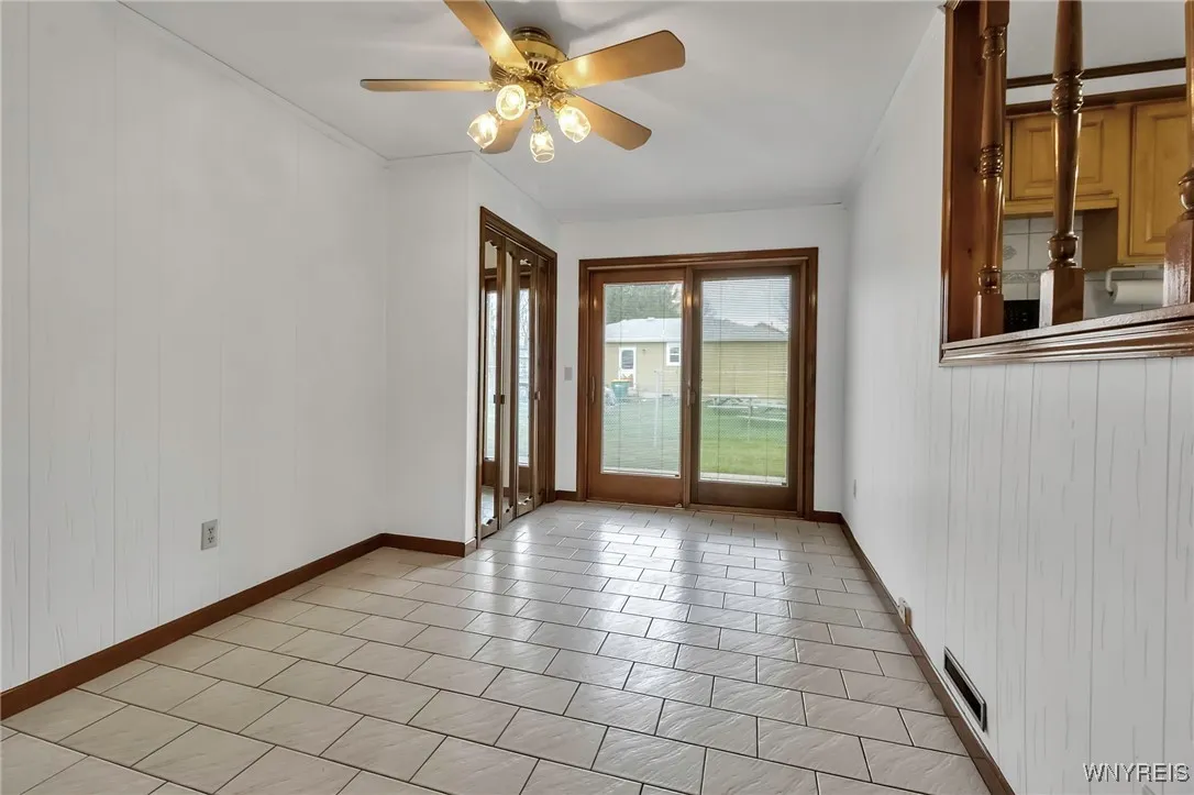 5003 Clarice Drive, Hamburg, New York 14075, Hamburg, New York 14075, 4 Bedrooms Bedrooms, 8 Rooms Rooms,1 BathroomBathrooms,Residential,Closed,5003 Clarice Drive, Hamburg, New York 14075,0,B1601003