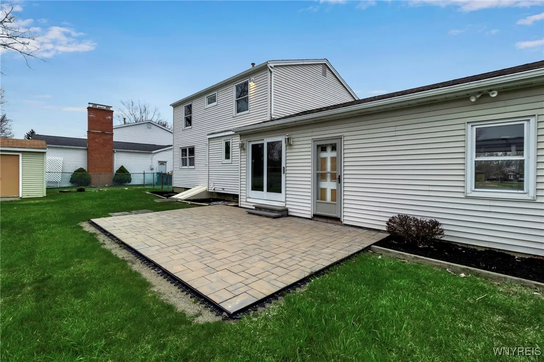 5003 Clarice Drive, Hamburg, New York 14075, Hamburg, New York 14075, 4 Bedrooms Bedrooms, 8 Rooms Rooms,1 BathroomBathrooms,Residential,Closed,5003 Clarice Drive, Hamburg, New York 14075,0,B1601003