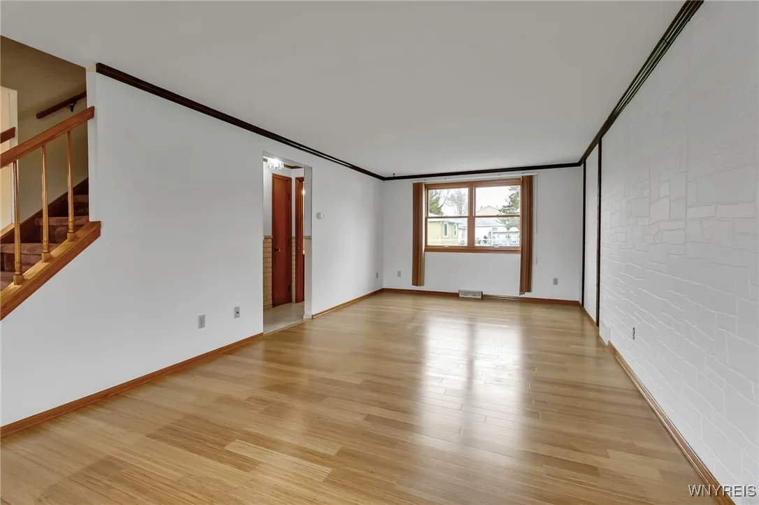 5003 Clarice Drive, Hamburg, New York 14075, Hamburg, New York 14075, 4 Bedrooms Bedrooms, 8 Rooms Rooms,1 BathroomBathrooms,Residential,Closed,5003 Clarice Drive, Hamburg, New York 14075,0,B1601003