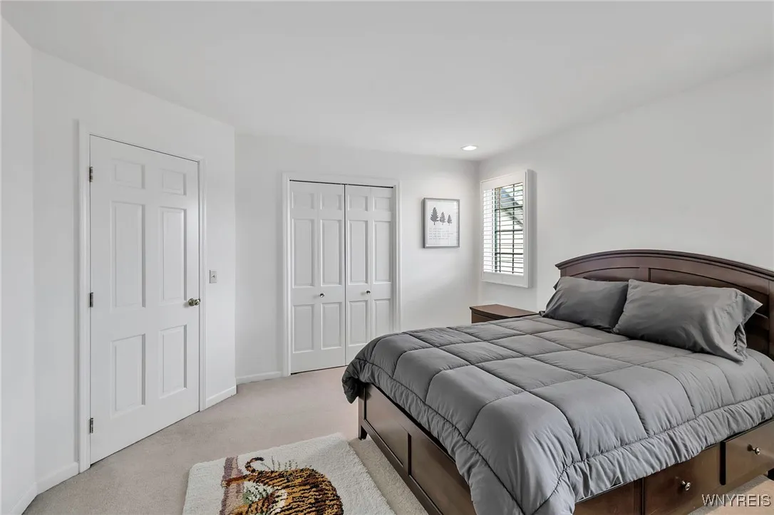 6353 Everwood Court North, Clarence, New York 1405, Clarence, New York 14051, 5 Bedrooms Bedrooms, 9 Rooms Rooms,3 BathroomsBathrooms,Residential,Closed,6353 Everwood Court North, Clarence, New York 1405,B1601375