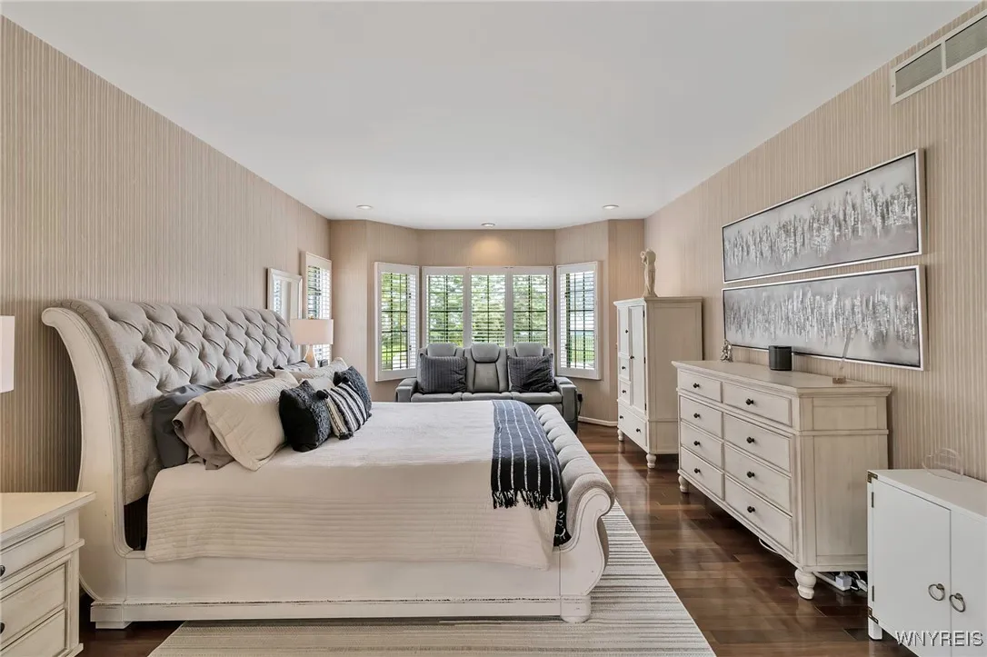 6353 Everwood Court North, Clarence, New York 1405, Clarence, New York 14051, 5 Bedrooms Bedrooms, 9 Rooms Rooms,3 BathroomsBathrooms,Residential,Closed,6353 Everwood Court North, Clarence, New York 1405,B1601375