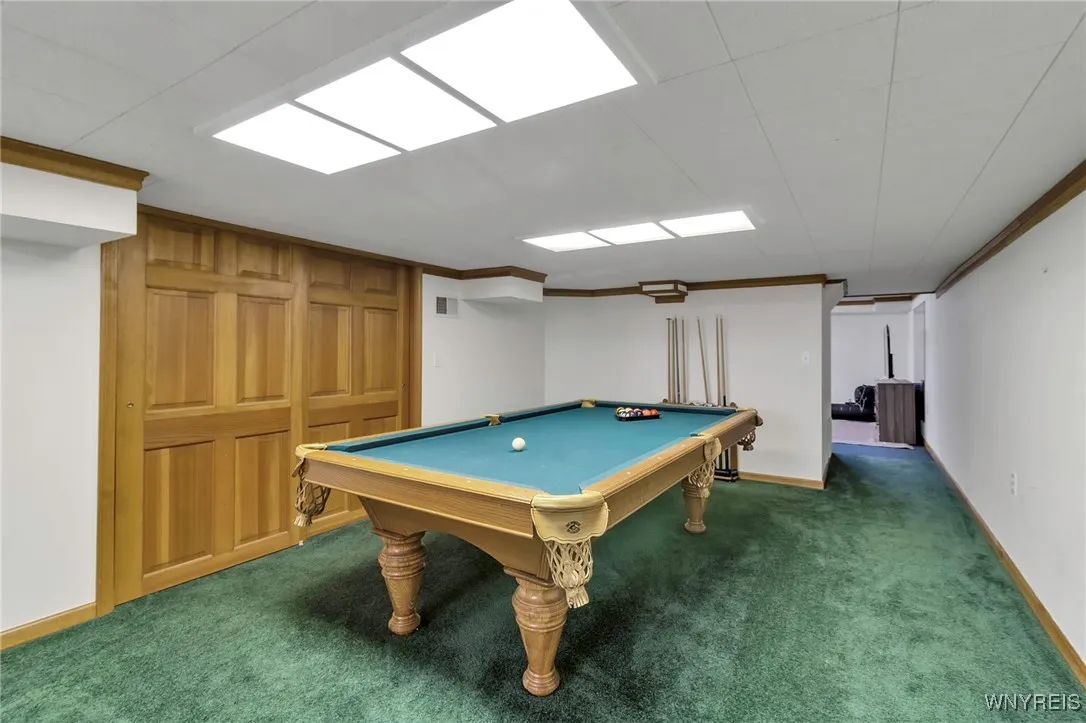 6353 Everwood Court North, Clarence, New York 1405, Clarence, New York 14051, 5 Bedrooms Bedrooms, 9 Rooms Rooms,3 BathroomsBathrooms,Residential,Closed,6353 Everwood Court North, Clarence, New York 1405,B1601375