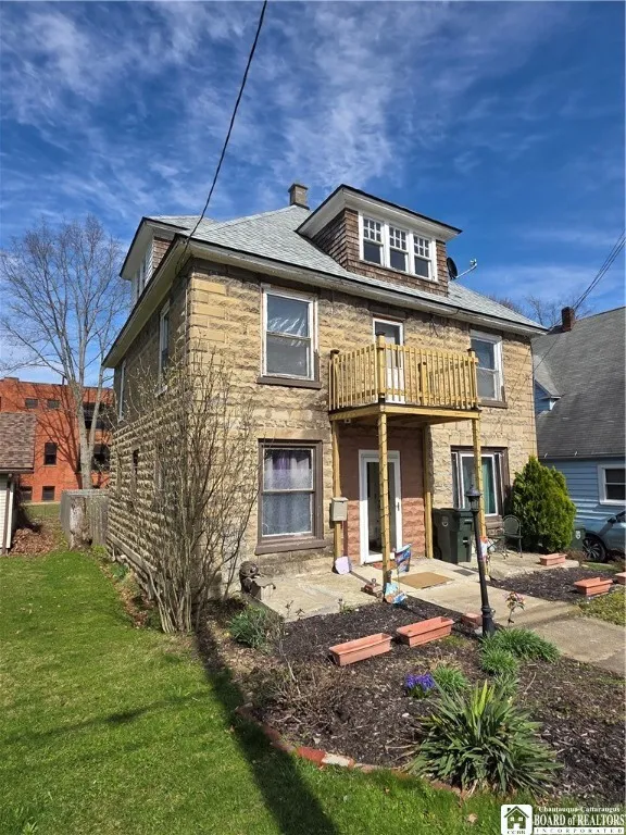 8 Curtis Street, Jamestown, New York 14701, Jamestown, New York 14701, 4 Bedrooms Bedrooms, ,2 BathroomsBathrooms,Residential,For Sale,8 Curtis Street, Jamestown, New York 14701,R1601206
