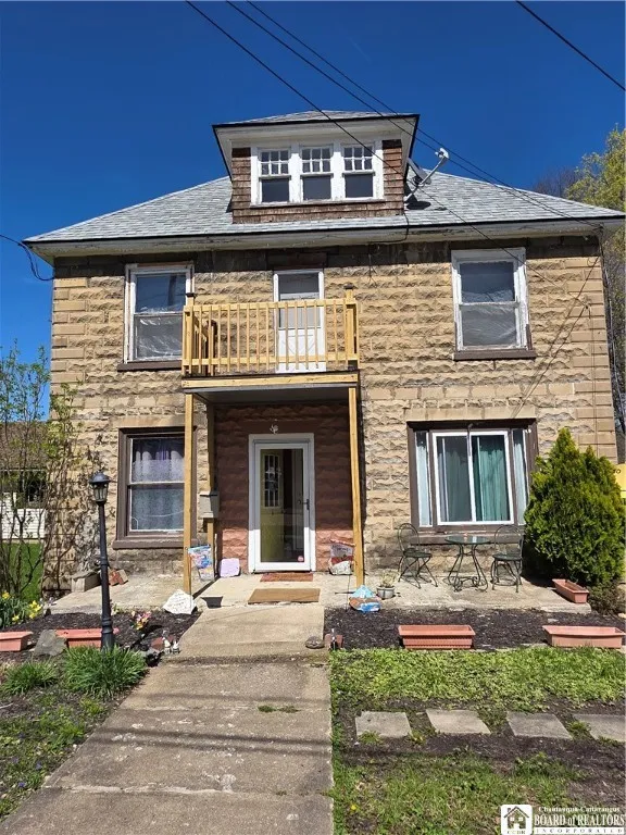 8 Curtis Street, Jamestown, New York 14701, Jamestown, New York 14701, 4 Bedrooms Bedrooms, ,2 BathroomsBathrooms,Residential,For Sale,8 Curtis Street, Jamestown, New York 14701,R1601206