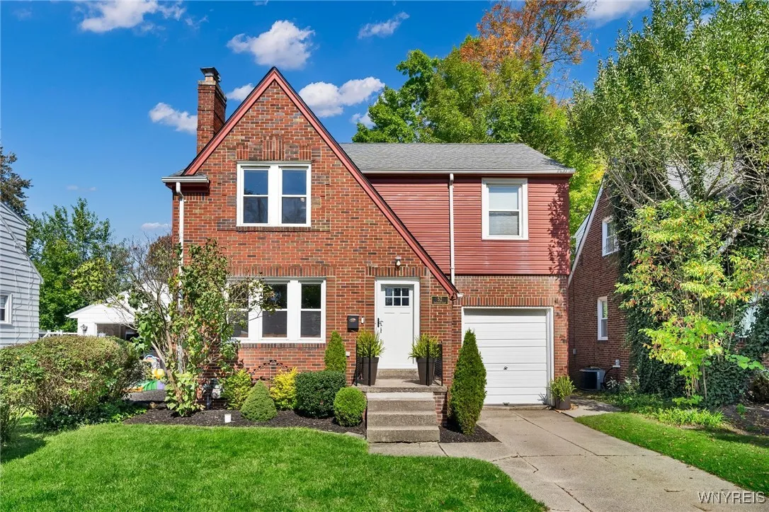 52 University Court, Amherst, New York 14226, Amherst, New York 14226, 3 Bedrooms Bedrooms, 7 Rooms Rooms,2 BathroomsBathrooms,Residential,Closed,52 University Court, Amherst, New York 14226,0,B1598238