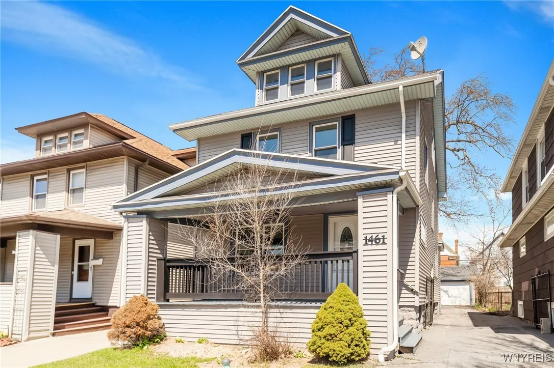 1461 Kenmore Avenue, Tonawanda-town, New York 1421, Tonawanda, New York 14217, 3 Bedrooms Bedrooms, 6 Rooms Rooms,2 BathroomsBathrooms,Residential,Closed,1461 Kenmore Avenue, Tonawanda-town, New York 1421,0,B1601453