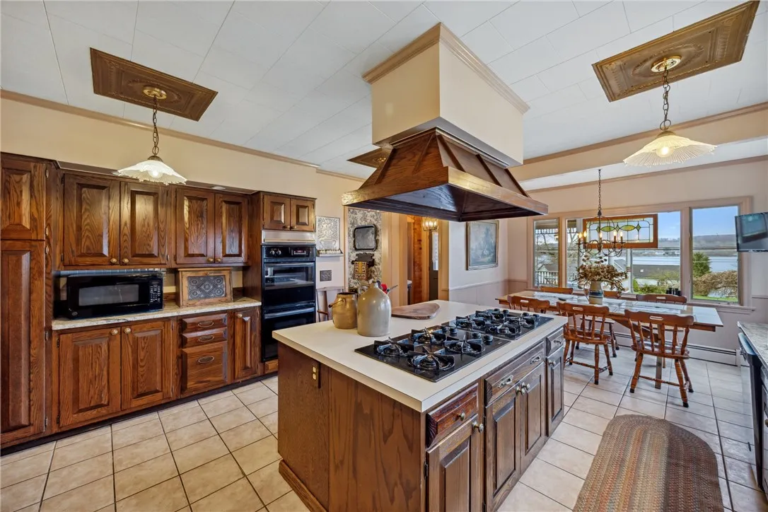 2816 West Lake Road, Jerusalem, New York 14527, Jerusalem, New York 14527, 8 Bedrooms Bedrooms, 17 Rooms Rooms,4 BathroomsBathrooms,Residential,Closed,2816 West Lake Road, Jerusalem, New York 14527,0,R1600070