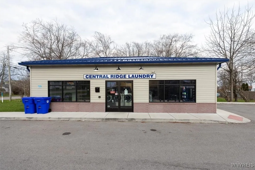 1450 Ridge Road, West Seneca, New York 14218, West Seneca, New York 14218, ,Commercial Sale,For Sale,1450 Ridge Road, West Seneca, New York 14218,0,B1601010