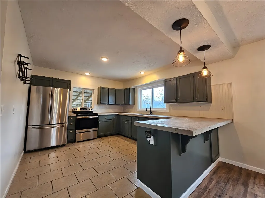 123 Greenwood Street, Canisteo, New York 14823, Canisteo, New York 14823, 3 Bedrooms Bedrooms, 7 Rooms Rooms,1 BathroomBathrooms,Residential,Closed,123 Greenwood Street, Canisteo, New York 14823,0,R1600107