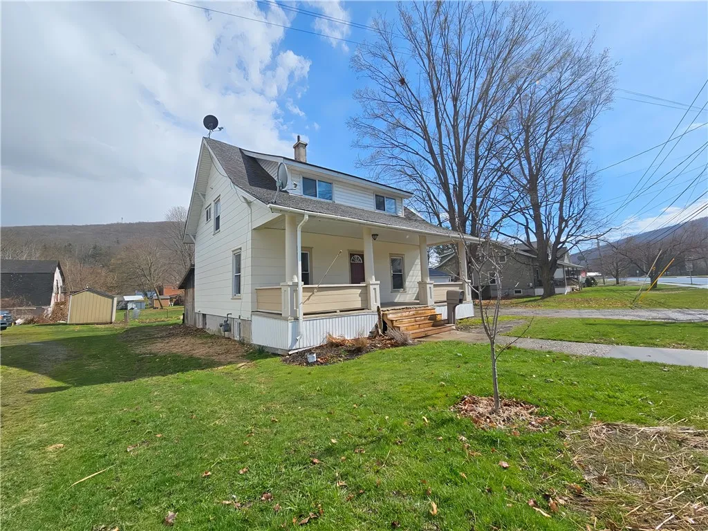 123 Greenwood Street, Canisteo, New York 14823, Canisteo, New York 14823, 3 Bedrooms Bedrooms, 7 Rooms Rooms,1 BathroomBathrooms,Residential,Closed,123 Greenwood Street, Canisteo, New York 14823,0,R1600107