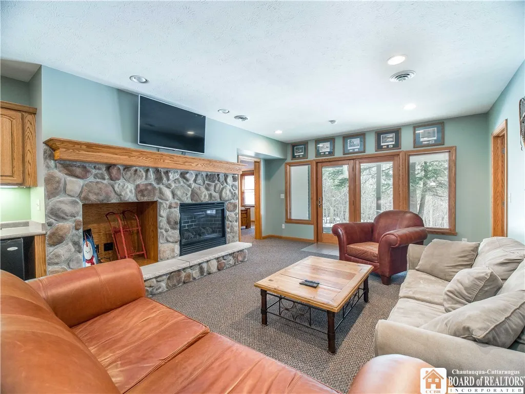 8434 Canterbury Drive 8434, French Creek, New York, French Creek, New York 14724, 5 Bedrooms Bedrooms, 12 Rooms Rooms,5 BathroomsBathrooms,Residential,For Sale,8434 Canterbury Drive 8434, French Creek, New York,0,R1600451