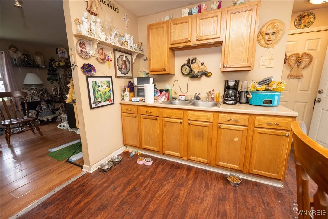 400 Sudbury Road 394, Lackawanna, New York 14218, Lackawanna, New York 14218, 10 Bedrooms Bedrooms, ,4 BathroomsBathrooms,Residential,Closed,400 Sudbury Road 394, Lackawanna, New York 14218,0,B1597492