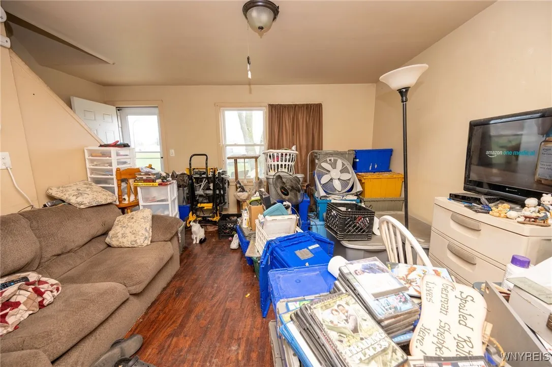 400 Sudbury Road 394, Lackawanna, New York 14218, Lackawanna, New York 14218, 10 Bedrooms Bedrooms, ,4 BathroomsBathrooms,Residential,Closed,400 Sudbury Road 394, Lackawanna, New York 14218,0,B1597492