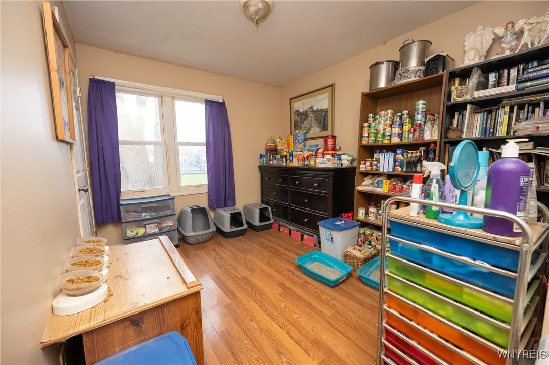 400 Sudbury Road 394, Lackawanna, New York 14218, Lackawanna, New York 14218, 10 Bedrooms Bedrooms, ,4 BathroomsBathrooms,Residential,Closed,400 Sudbury Road 394, Lackawanna, New York 14218,0,B1597492
