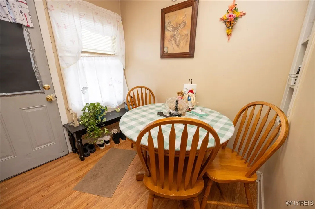 400 Sudbury Road 394, Lackawanna, New York 14218, Lackawanna, New York 14218, 10 Bedrooms Bedrooms, ,4 BathroomsBathrooms,Residential,Closed,400 Sudbury Road 394, Lackawanna, New York 14218,0,B1597492