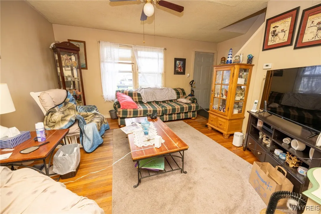 400 Sudbury Road 394, Lackawanna, New York 14218, Lackawanna, New York 14218, 10 Bedrooms Bedrooms, ,4 BathroomsBathrooms,Residential,Closed,400 Sudbury Road 394, Lackawanna, New York 14218,0,B1597492