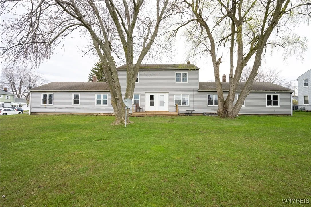 400 Sudbury Road 394, Lackawanna, New York 14218, Lackawanna, New York 14218, 10 Bedrooms Bedrooms, ,4 BathroomsBathrooms,Residential,Closed,400 Sudbury Road 394, Lackawanna, New York 14218,0,B1597492