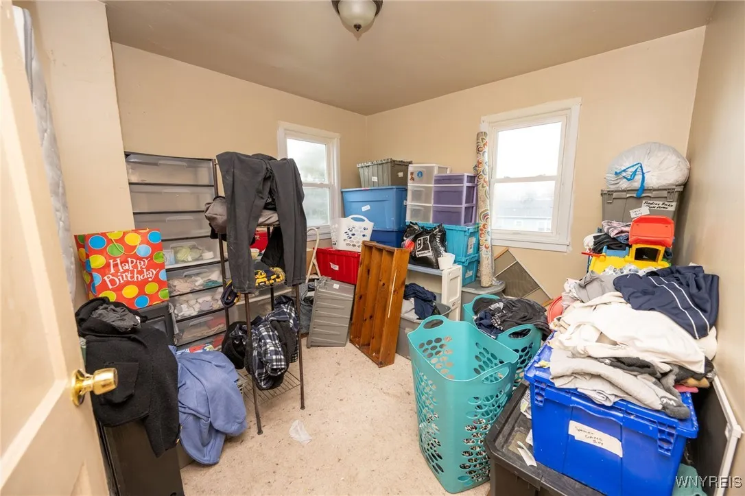 400 Sudbury Road 394, Lackawanna, New York 14218, Lackawanna, New York 14218, 10 Bedrooms Bedrooms, ,4 BathroomsBathrooms,Residential,Closed,400 Sudbury Road 394, Lackawanna, New York 14218,0,B1597492