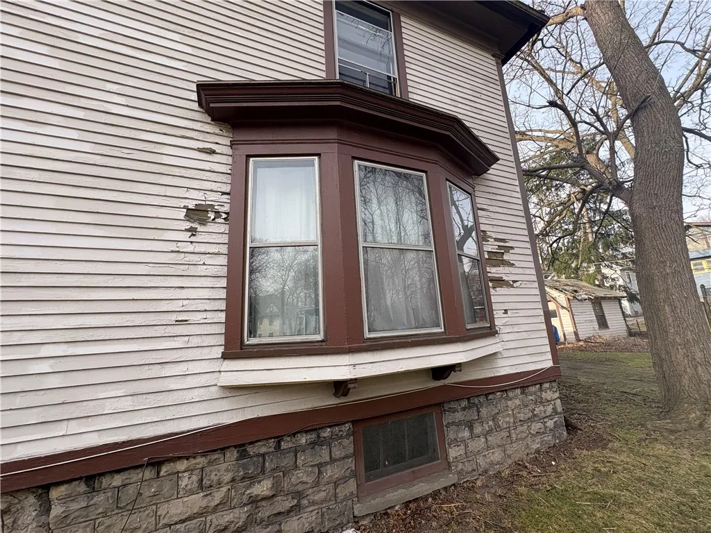 29 Darien Street, Rochester, New York 14611, Rochester, New York 14611, 4 Bedrooms Bedrooms, ,2 BathroomsBathrooms,Residential,Closed,29 Darien Street, Rochester, New York 14611,0,R1600785