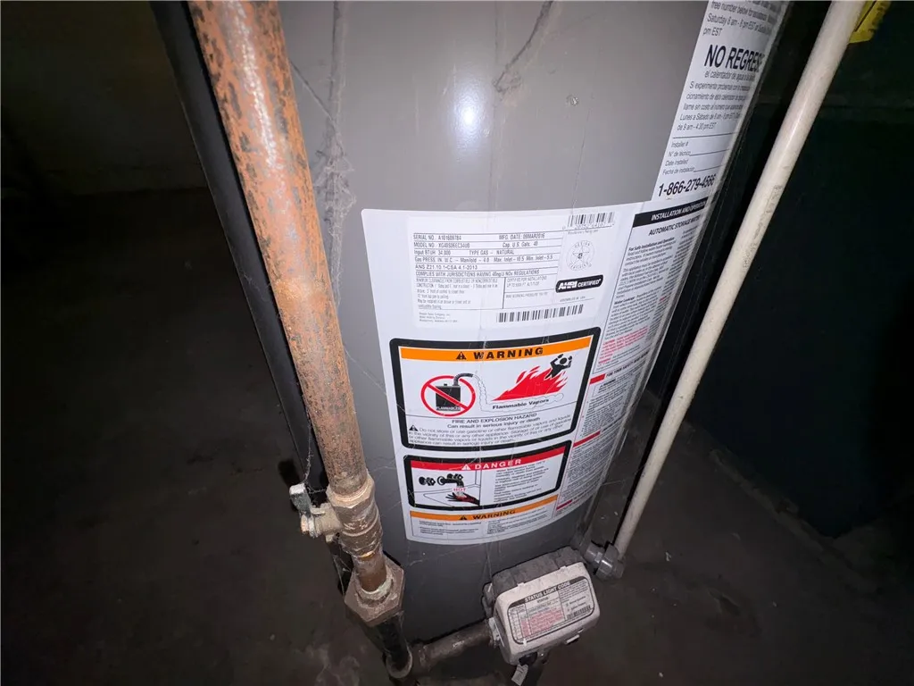 343 West Avenue, Rochester, New York 14611, Rochester, New York 14611, 6 Bedrooms Bedrooms, ,2 BathroomsBathrooms,Residential,Closed,343 West Avenue, Rochester, New York 14611,0,R1600773