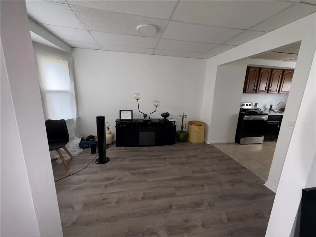 343 West Avenue, Rochester, New York 14611, Rochester, New York 14611, 6 Bedrooms Bedrooms, ,2 BathroomsBathrooms,Residential,Closed,343 West Avenue, Rochester, New York 14611,0,R1600773