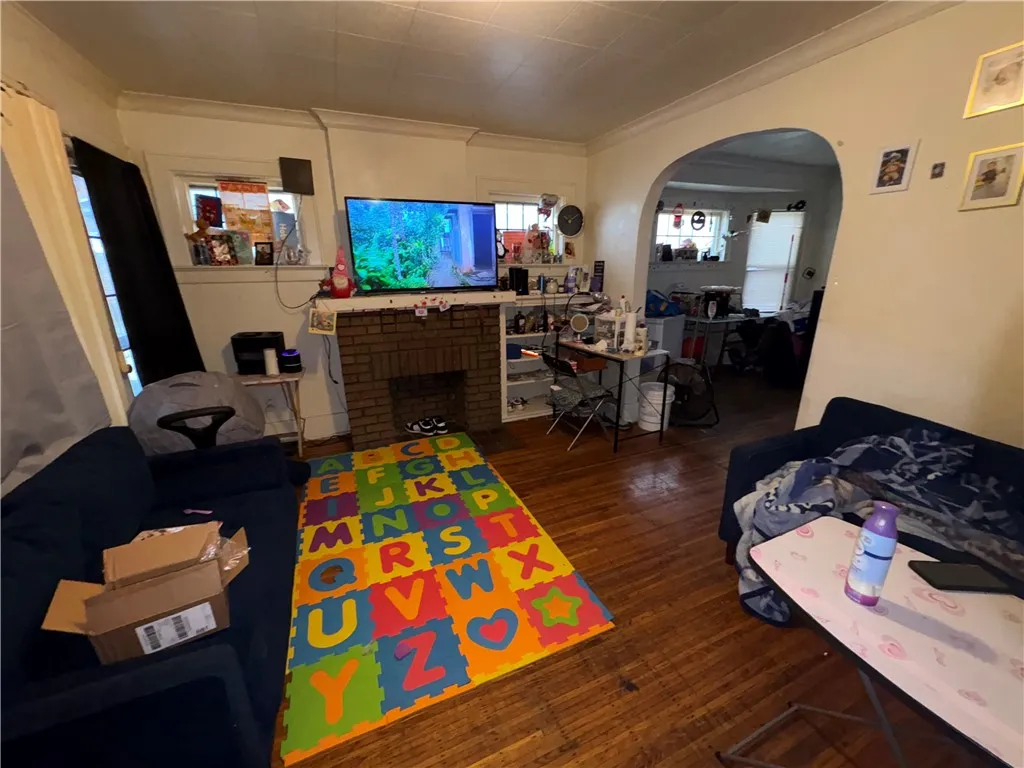 343 West Avenue, Rochester, New York 14611, Rochester, New York 14611, 6 Bedrooms Bedrooms, ,2 BathroomsBathrooms,Residential,Closed,343 West Avenue, Rochester, New York 14611,0,R1600773