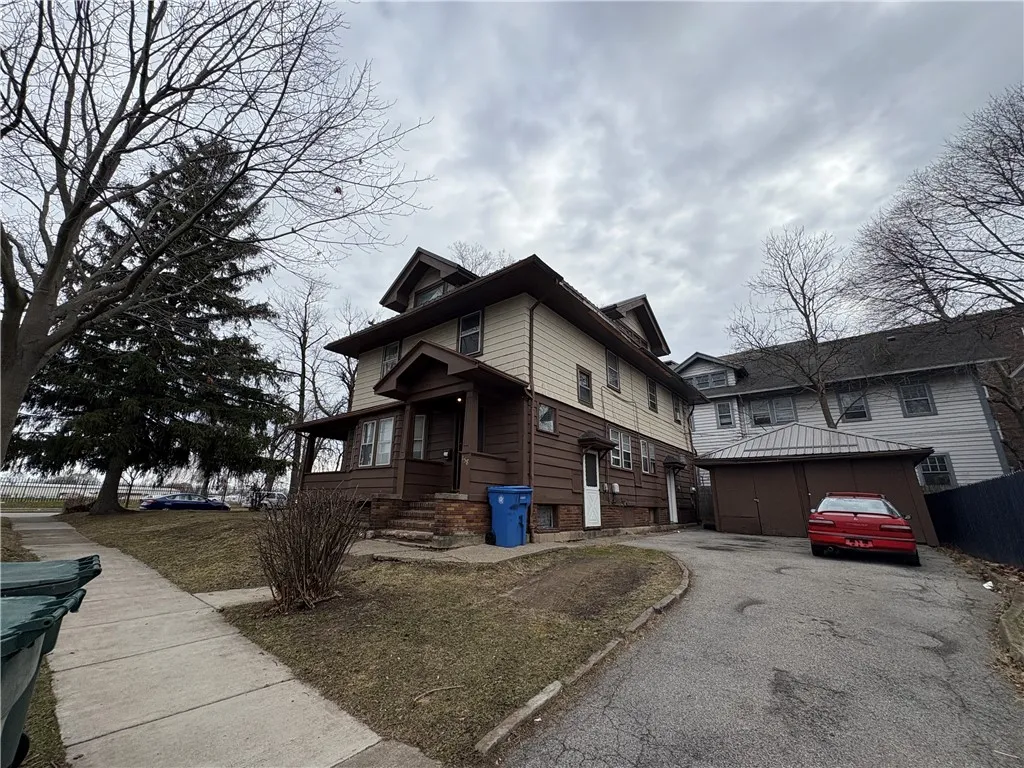 343 West Avenue, Rochester, New York 14611, Rochester, New York 14611, 6 Bedrooms Bedrooms, ,2 BathroomsBathrooms,Residential,Closed,343 West Avenue, Rochester, New York 14611,0,R1600773