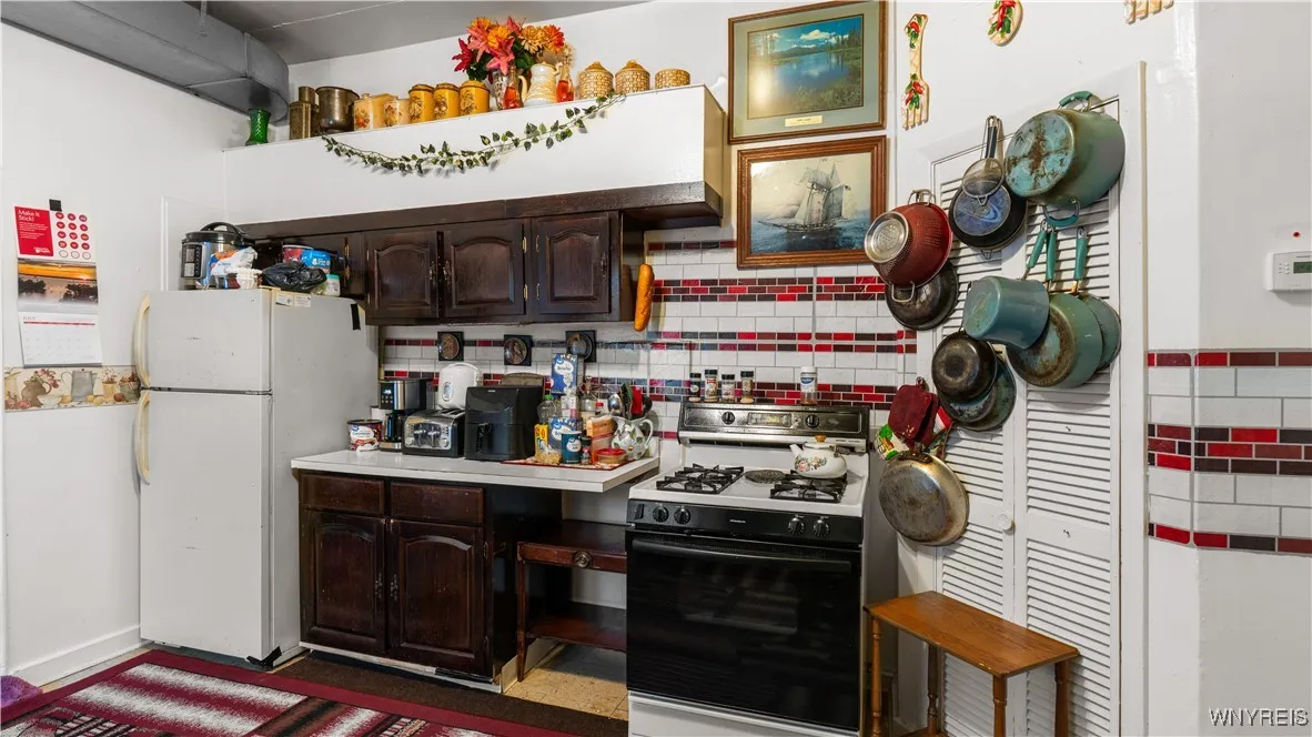 1146 East Lovejoy Street, Buffalo, New York 14206, Buffalo, New York 14206, ,Commercial Sale,For Sale,1146 East Lovejoy Street, Buffalo, New York 14206,B1601568