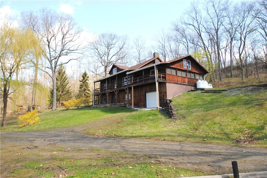 9221 Health Street, North Dansville, New York 1443, North Dansville, New York 14437, 3 Bedrooms Bedrooms, 8 Rooms Rooms,1 BathroomBathrooms,Residential,Closed,9221 Health Street, North Dansville, New York 1443,0,R1601617