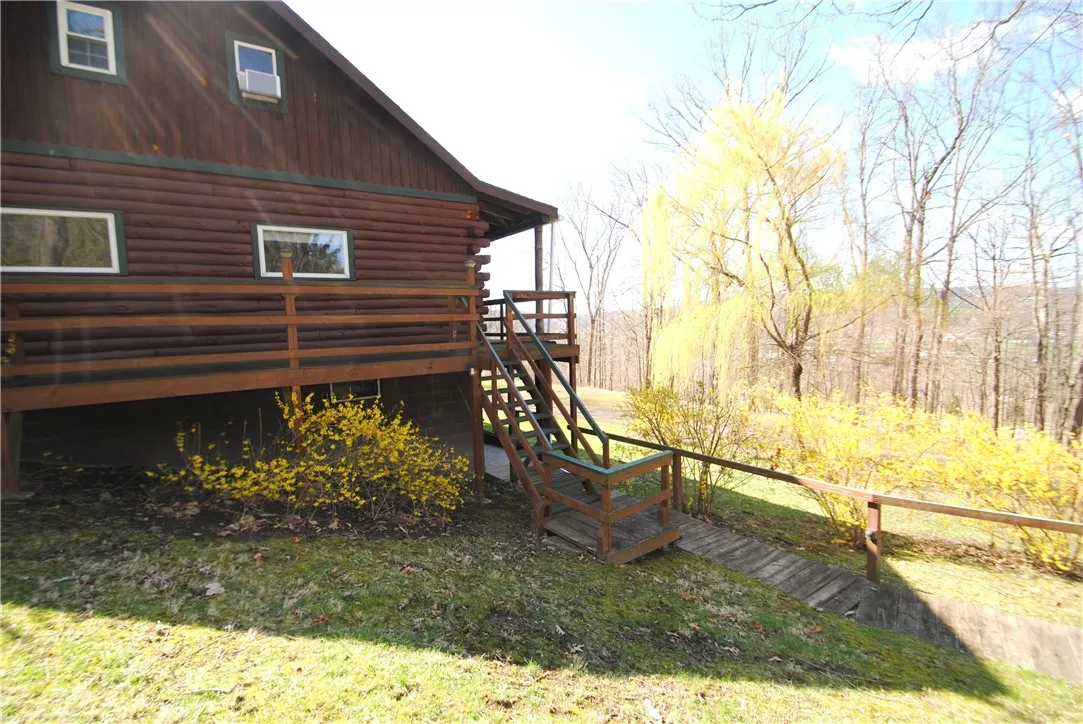 9221 Health Street, North Dansville, New York 1443, North Dansville, New York 14437, 3 Bedrooms Bedrooms, 8 Rooms Rooms,1 BathroomBathrooms,Residential,Closed,9221 Health Street, North Dansville, New York 1443,0,R1601617