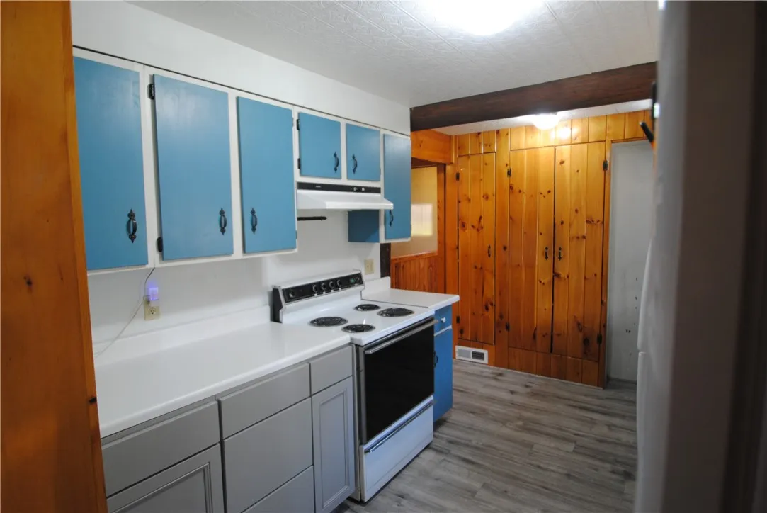 9221 Health Street, North Dansville, New York 1443, North Dansville, New York 14437, 3 Bedrooms Bedrooms, 8 Rooms Rooms,1 BathroomBathrooms,Residential,Closed,9221 Health Street, North Dansville, New York 1443,0,R1601617