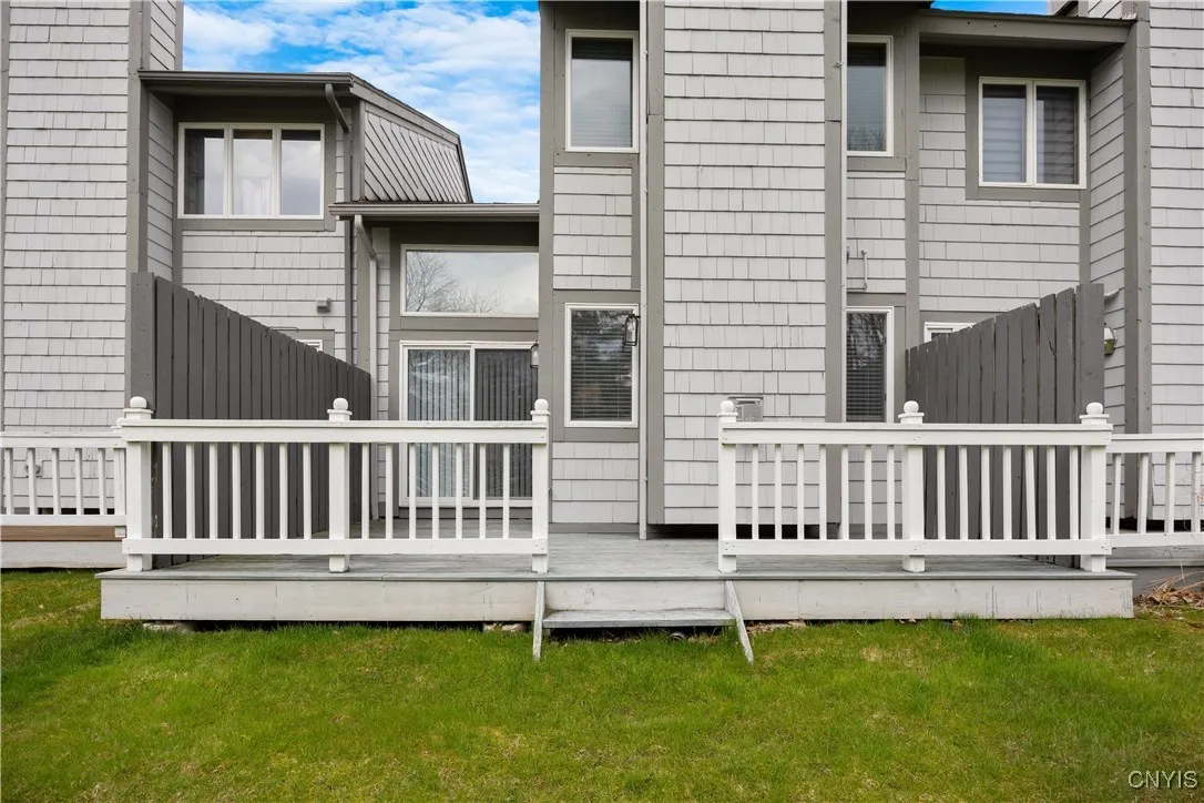 432 Summerhaven N, Manlius, New York 13057, Manlius, New York 13057, 2 Bedrooms Bedrooms, 6 Rooms Rooms,1 BathroomBathrooms,Residential,Closed,432 Summerhaven N, Manlius, New York 13057,0,S1601642