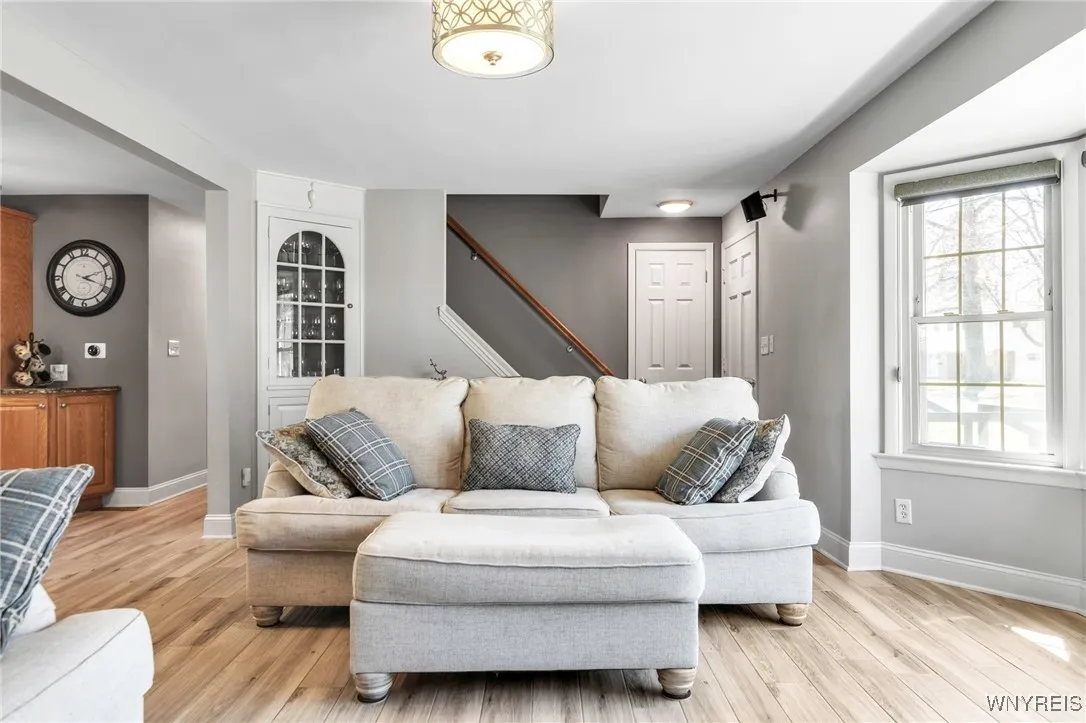4 Robert Street, Hamburg, New York 14075, Hamburg, New York 14075, 3 Bedrooms Bedrooms, 7 Rooms Rooms,2 BathroomsBathrooms,Residential,Closed,4 Robert Street, Hamburg, New York 14075,0,B1601330