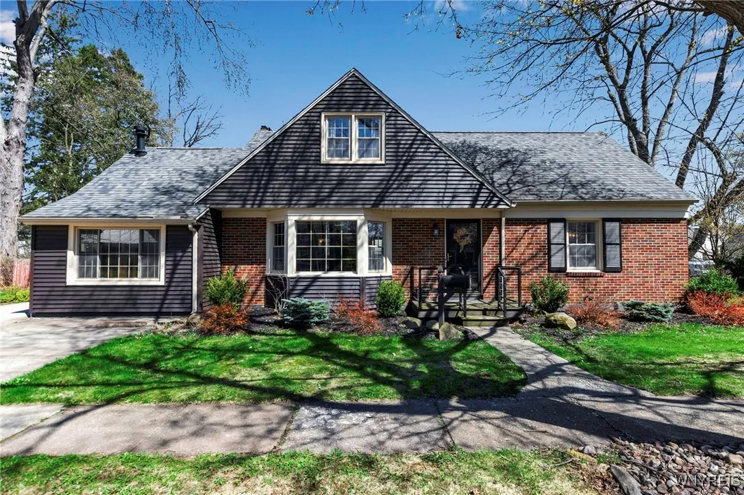 4 Robert Street, Hamburg, New York 14075, Hamburg, New York 14075, 3 Bedrooms Bedrooms, 7 Rooms Rooms,2 BathroomsBathrooms,Residential,Closed,4 Robert Street, Hamburg, New York 14075,0,B1601330