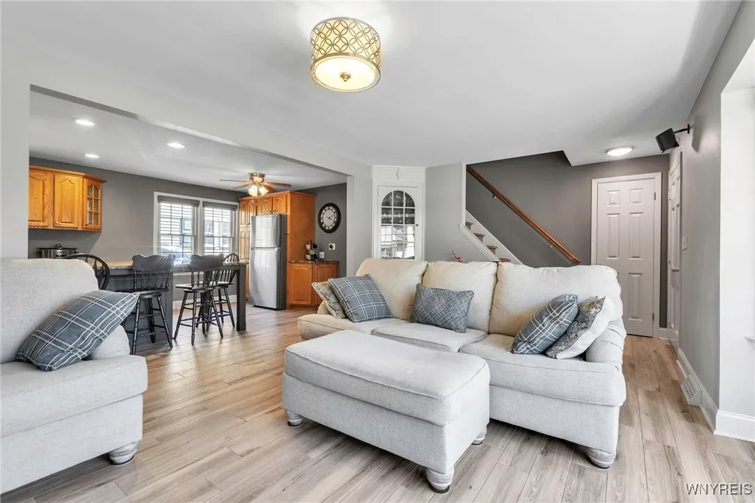 4 Robert Street, Hamburg, New York 14075, Hamburg, New York 14075, 3 Bedrooms Bedrooms, 7 Rooms Rooms,2 BathroomsBathrooms,Residential,Closed,4 Robert Street, Hamburg, New York 14075,0,B1601330