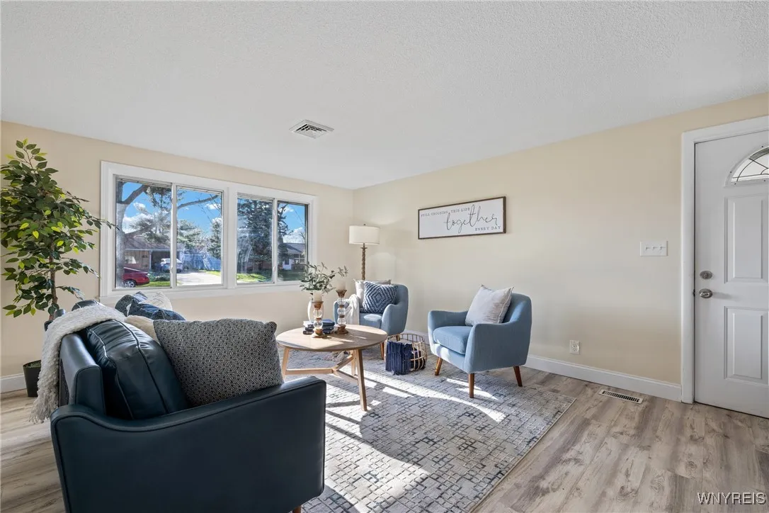 69 Burnside Drive, Tonawanda-town, New York 14150, Tonawanda, New York 14150, 3 Bedrooms Bedrooms, 7 Rooms Rooms,1 BathroomBathrooms,Residential,Closed,69 Burnside Drive, Tonawanda-town, New York 14150,0,B1601505