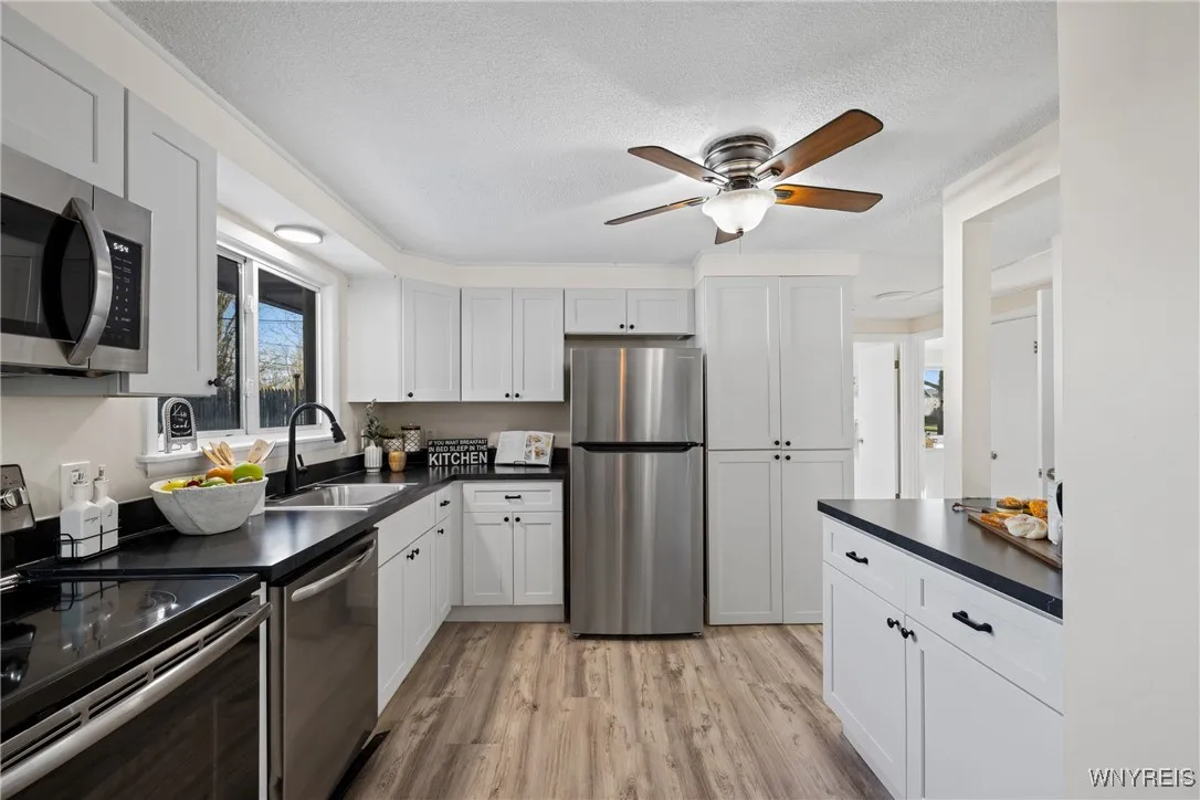 69 Burnside Drive, Tonawanda-town, New York 14150, Tonawanda, New York 14150, 3 Bedrooms Bedrooms, 7 Rooms Rooms,1 BathroomBathrooms,Residential,Closed,69 Burnside Drive, Tonawanda-town, New York 14150,0,B1601505