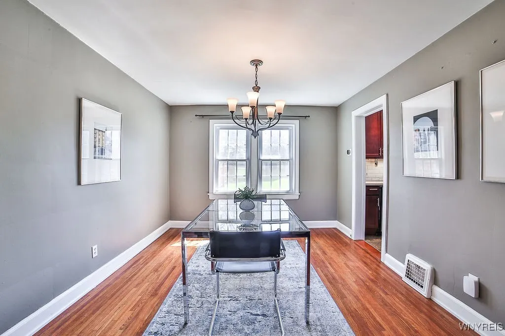 35 University Court, Amherst, New York 14226, Amherst, New York 14226, 3 Bedrooms Bedrooms, 7 Rooms Rooms,1 BathroomBathrooms,Residential,Closed,35 University Court, Amherst, New York 14226,B1599584
