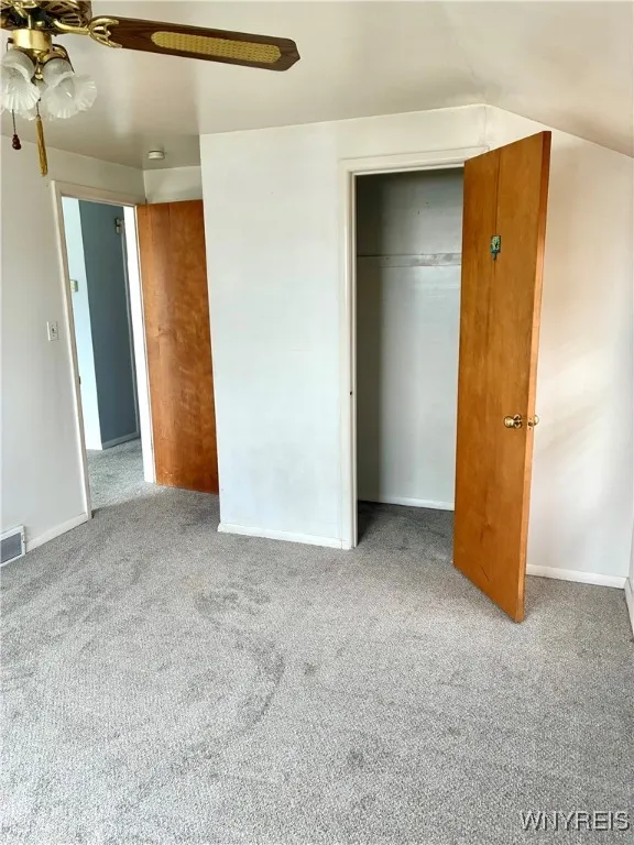 247 School Street, Tonawanda-town, New York 14217, Tonawanda, New York 14217, 5 Bedrooms Bedrooms, ,2 BathroomsBathrooms,Residential,Closed,247 School Street, Tonawanda-town, New York 14217,0,B1601041