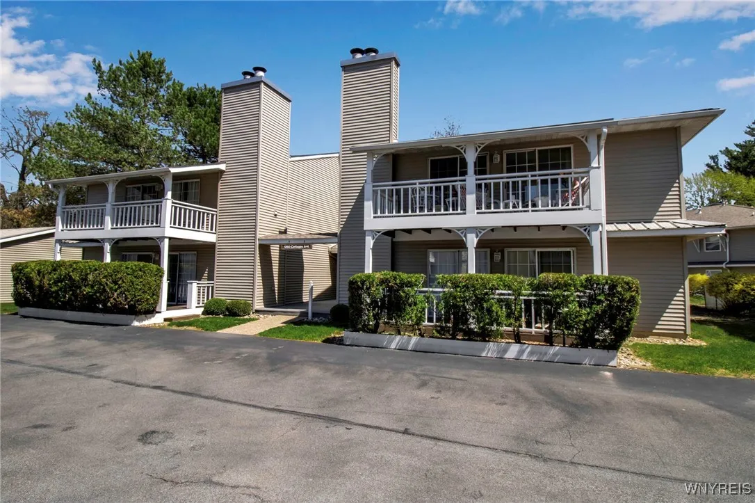 1260 Youngs Road F, Amherst, New York 14221, Amherst, New York 14221, 2 Bedrooms Bedrooms, 4 Rooms Rooms,1 BathroomBathrooms,Residential,Closed,1260 Youngs Road F, Amherst, New York 14221,0,B1601718
