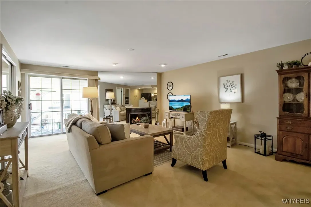 1260 Youngs Road F, Amherst, New York 14221, Amherst, New York 14221, 2 Bedrooms Bedrooms, 4 Rooms Rooms,1 BathroomBathrooms,Residential,Closed,1260 Youngs Road F, Amherst, New York 14221,0,B1601718