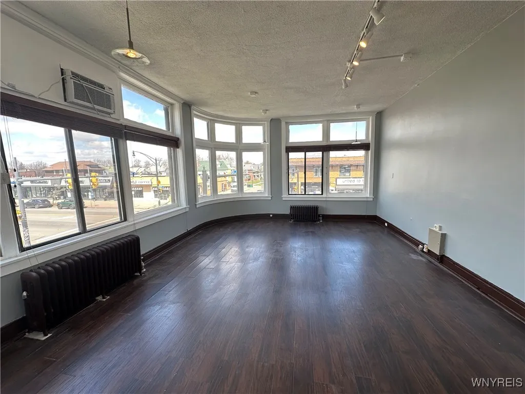 1413 Hertel Avenue, Buffalo, New York 14216, Buffalo, New York 14216, ,Commercial Lease,Closed,1413 Hertel Avenue, Buffalo, New York 14216,0,B1601744