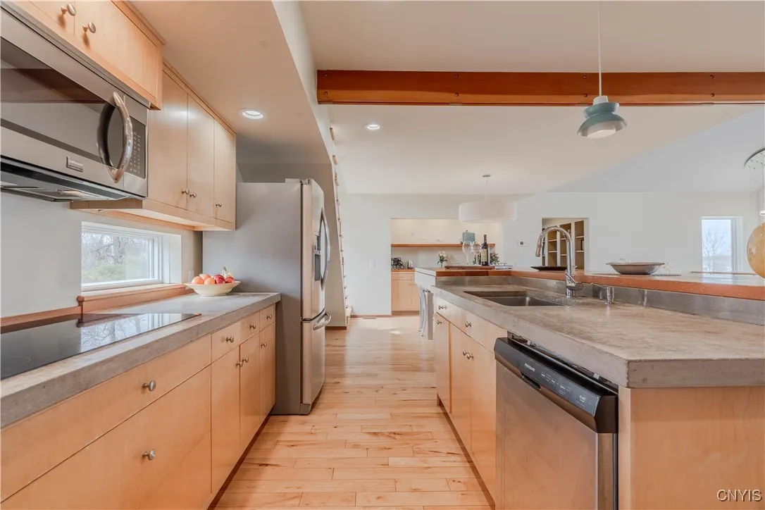 41160 Breezy Pines Road, Clayton, New York 13624, Clayton, New York 13624, 5 Bedrooms Bedrooms, 15 Rooms Rooms,3 BathroomsBathrooms,Residential,Closed,41160 Breezy Pines Road, Clayton, New York 13624,S1601261