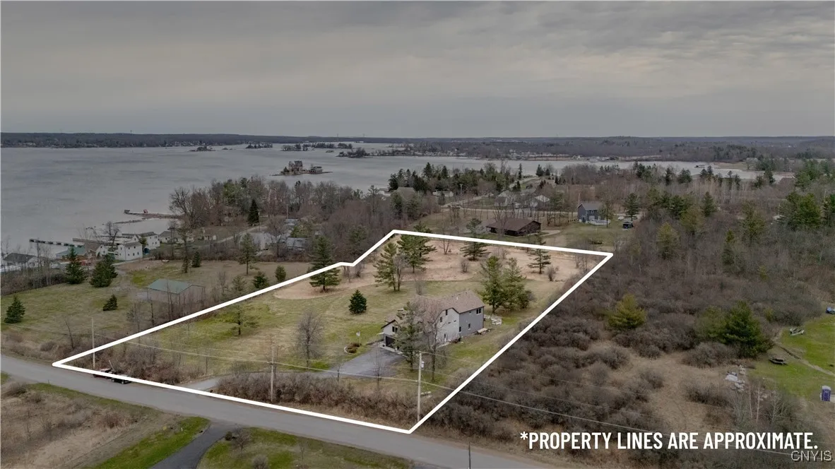 41160 Breezy Pines Road, Clayton, New York 13624, Clayton, New York 13624, 5 Bedrooms Bedrooms, 15 Rooms Rooms,3 BathroomsBathrooms,Residential,Closed,41160 Breezy Pines Road, Clayton, New York 13624,S1601261