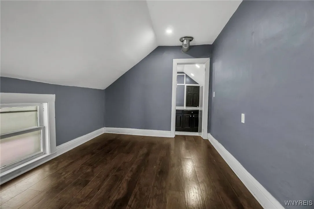 199 Amber Street, Buffalo, New York 14220, Buffalo, New York 14220, 3 Bedrooms Bedrooms, ,2 BathroomsBathrooms,Residential,Closed,199 Amber Street, Buffalo, New York 14220,B1601480
